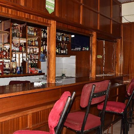 Ibis Hotel Karatina Bagian luar foto