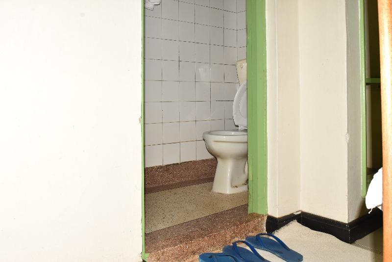 Ibis Hotel Karatina Bagian luar foto